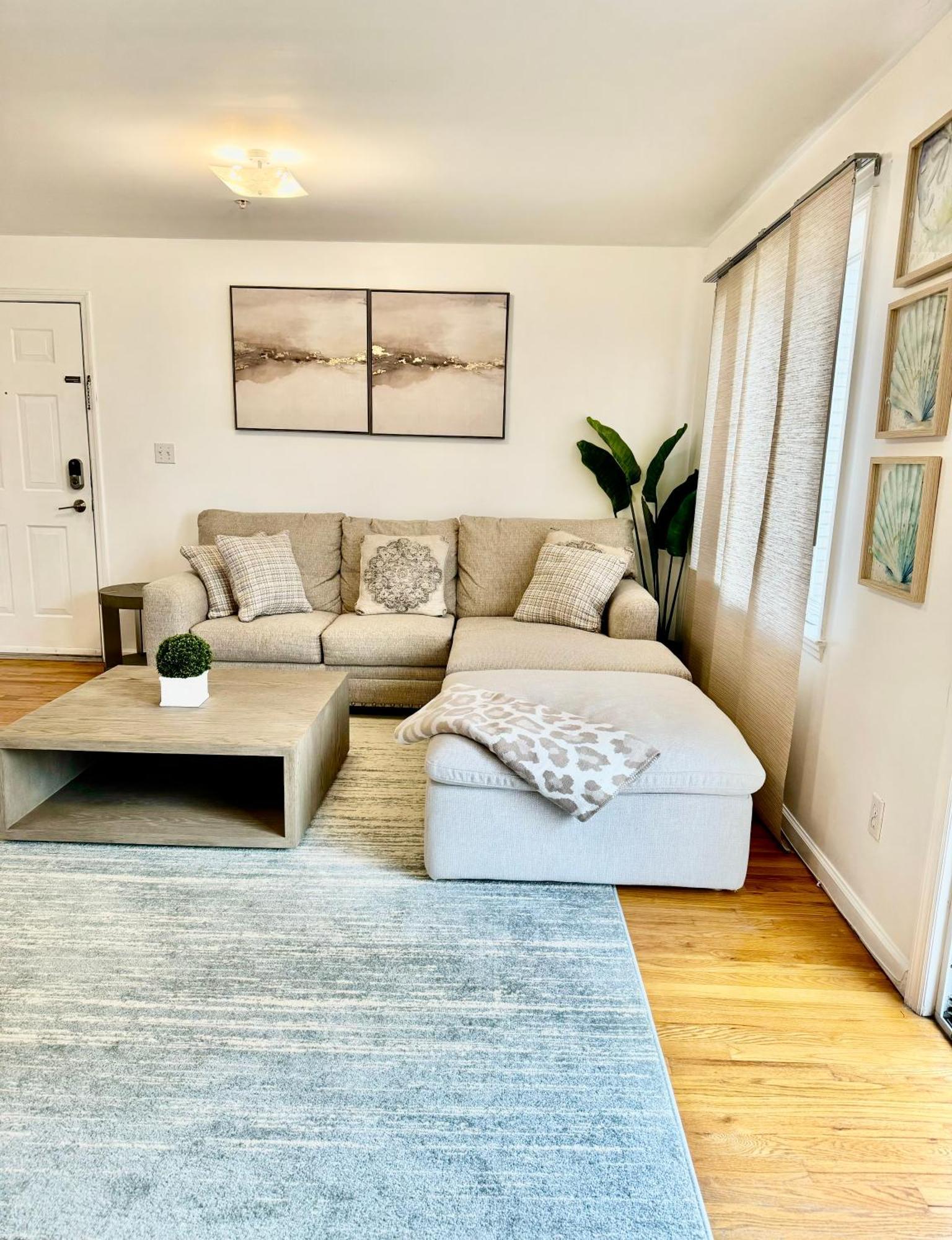 Stylish Evergreen Apartment By Newark Airport Exterior foto