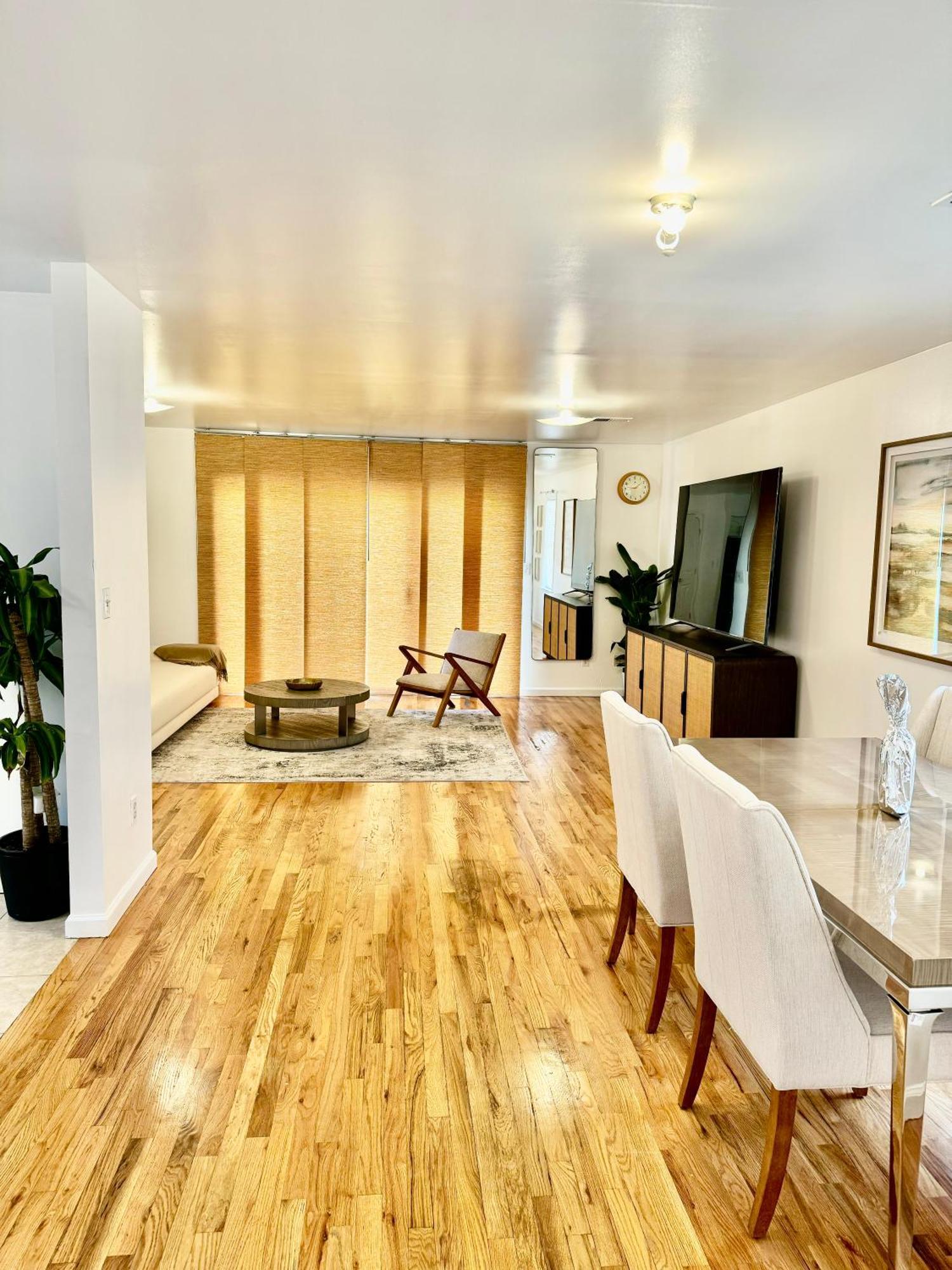 Stylish Evergreen Apartment By Newark Airport Exterior foto