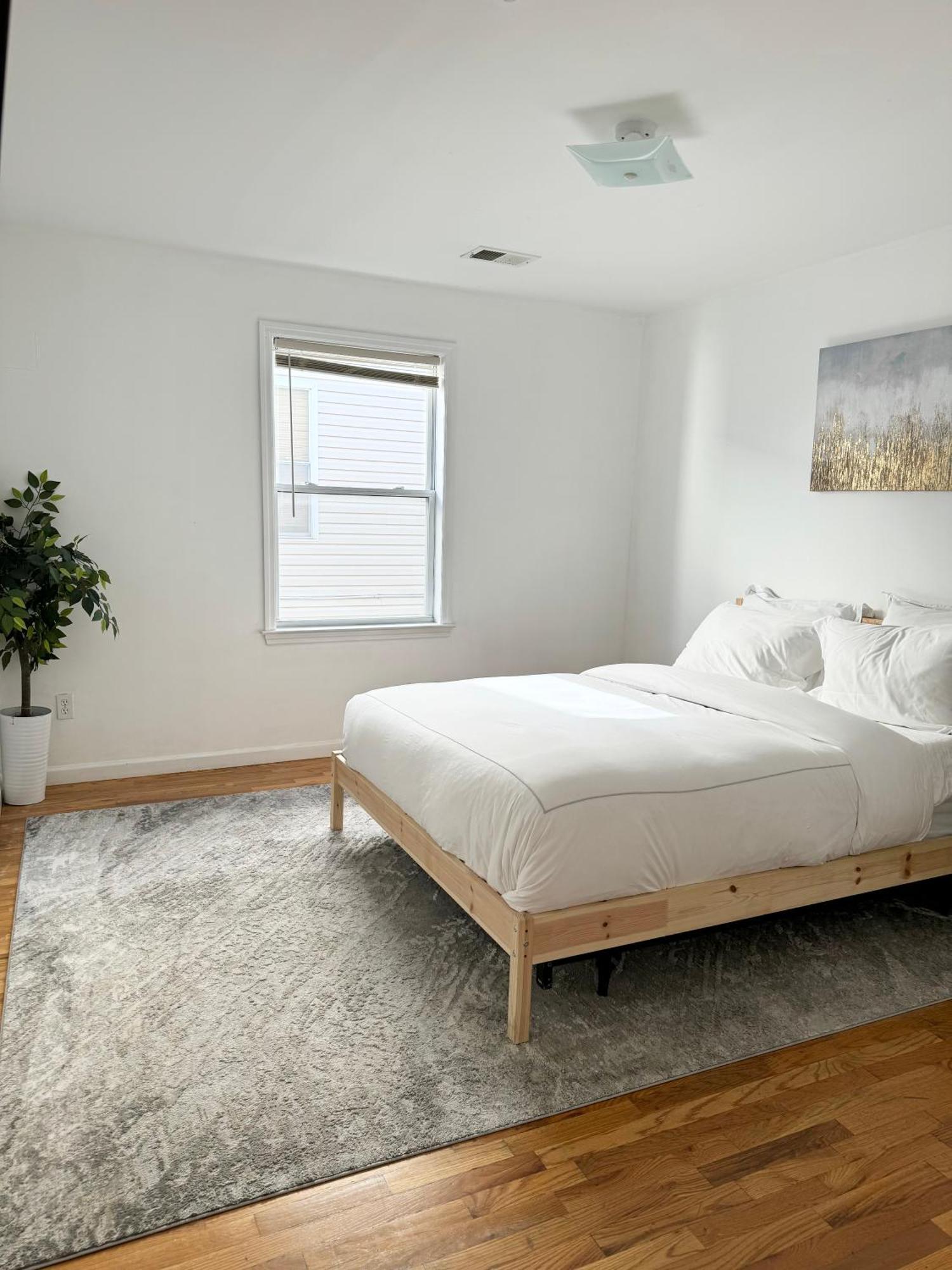 Stylish Evergreen Apartment By Newark Airport Exterior foto