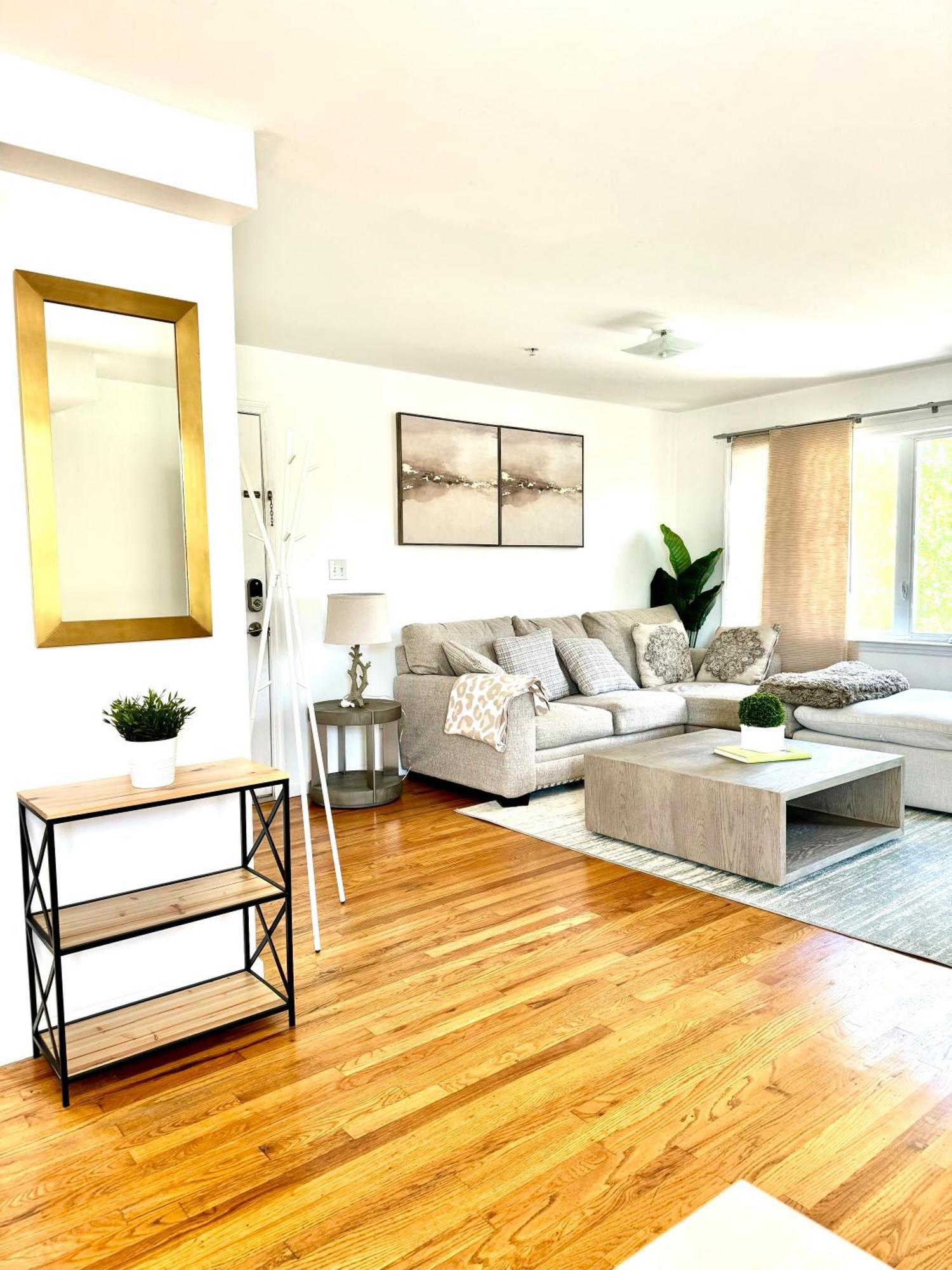 Stylish Evergreen Apartment By Newark Airport Exterior foto